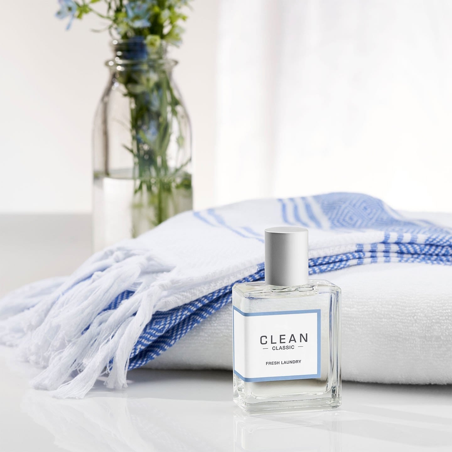 Clean Fresh Laundry Eau de Parfum Spray by Clean - 2.14 oz