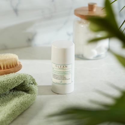 Kakadu Plum Brightening Deodorant